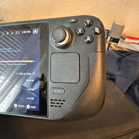 Steam Deck LCD 256gb - MINT - Picture 2 of 5